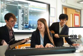 Leighton Park independent day and boarding school Berkshire